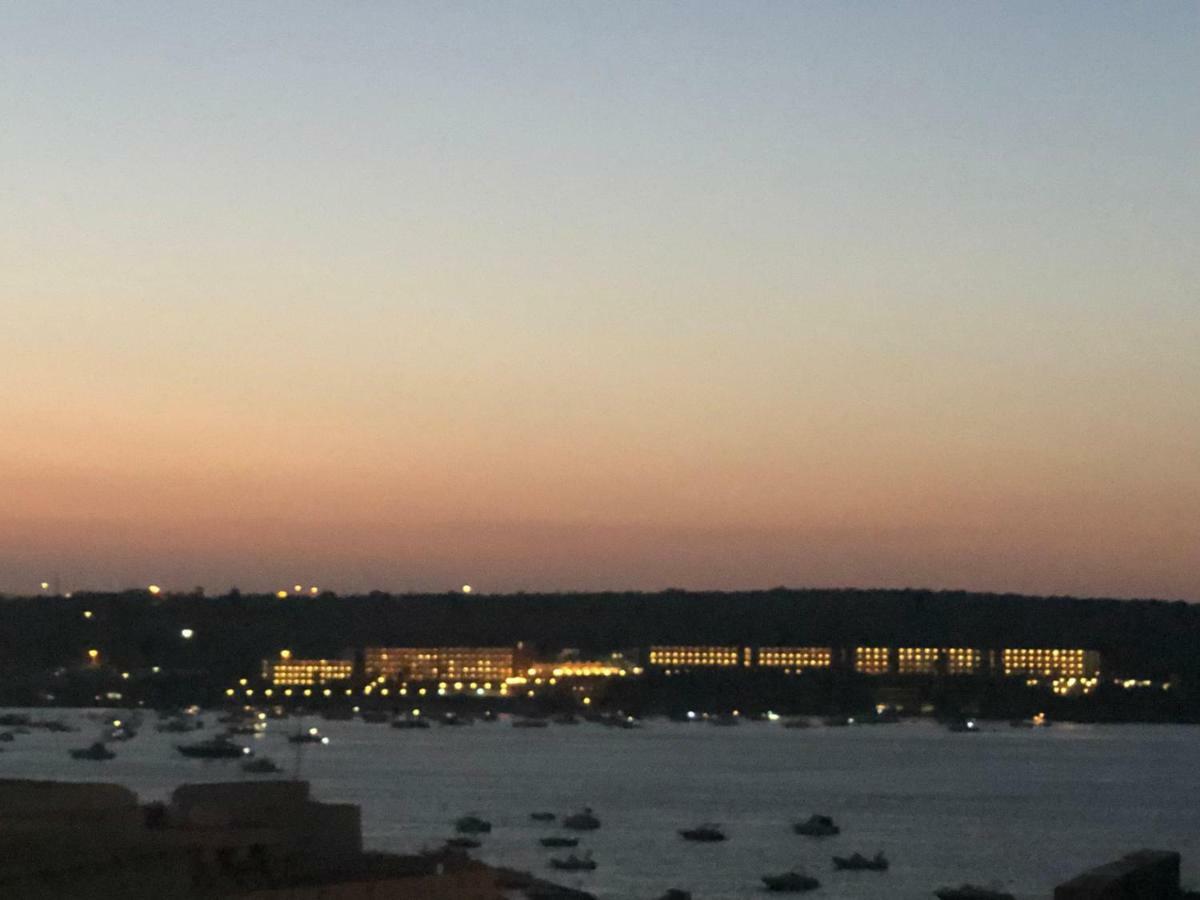 Modern Apartment With Sea View Mellieħa Dış mekan fotoğraf